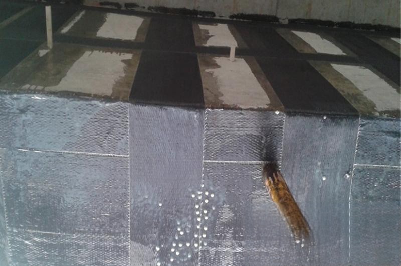 个旧楼板使用碳纤维加固